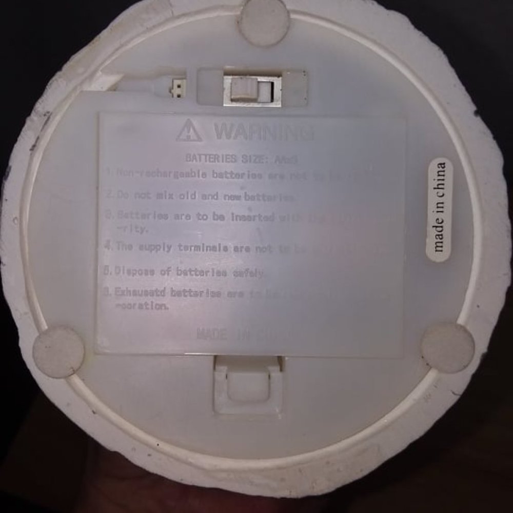 Color changing Halloween Light-up Haunted Ghost Figurine - Picture 8 of 10